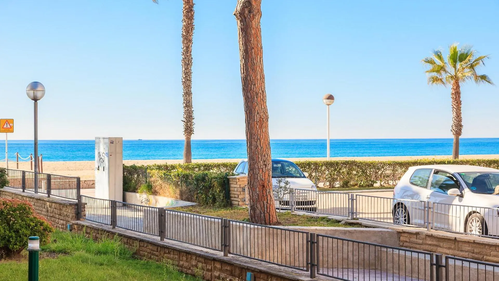 Uhc Dms Family Apartments Cambrils Spain